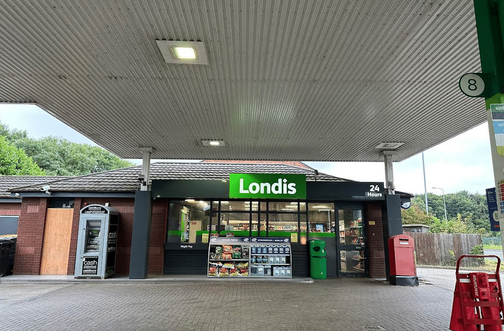 Races Service Station Forecourt